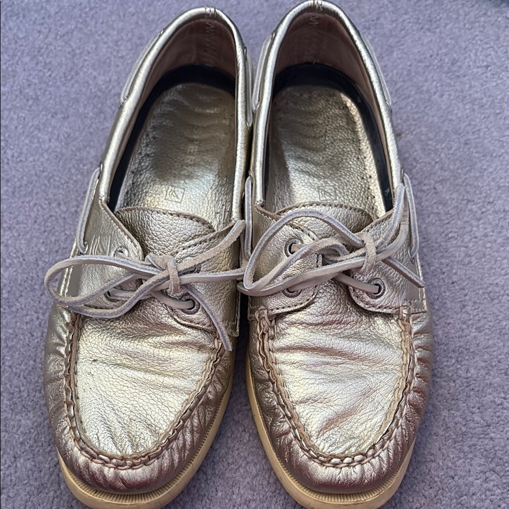 Gold Metallic Boat Shoes vintage gold speedy size 7